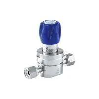 Регулятор AMFLO UHP AU22 Материал: Код ZS (Body,Poppet, Nozzle,Gland-SUS316L, Diaphragm - Hastelloy® C-22, Seat: PCTFE);Поверхность 0.25 um; 2х портовый, вх. давл. 20,6 бар, CV-1.1